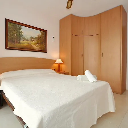 Apartment B52 Lloretholiday *